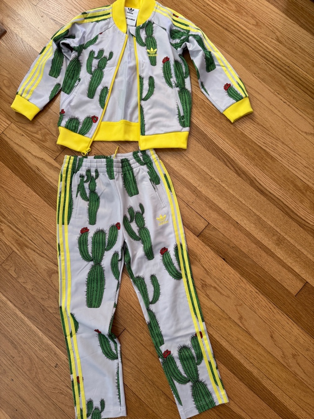 adidas mini rodini Light Gray Tracksuit with Green Cactus & Yellow Trim